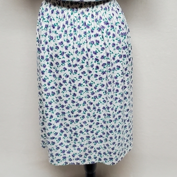 VINTAGE 80s Jordan Michaels Calico Ditsy Floral Short Sleeve Stretchy Midi Dress - Picture 13 of 15